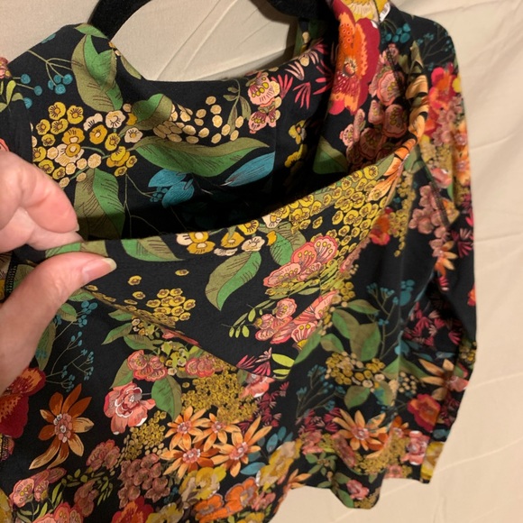 SOLD** 180 NWT XS Johnny Was bohemian floral on black Camilla hoodie - Picture 12 of 16